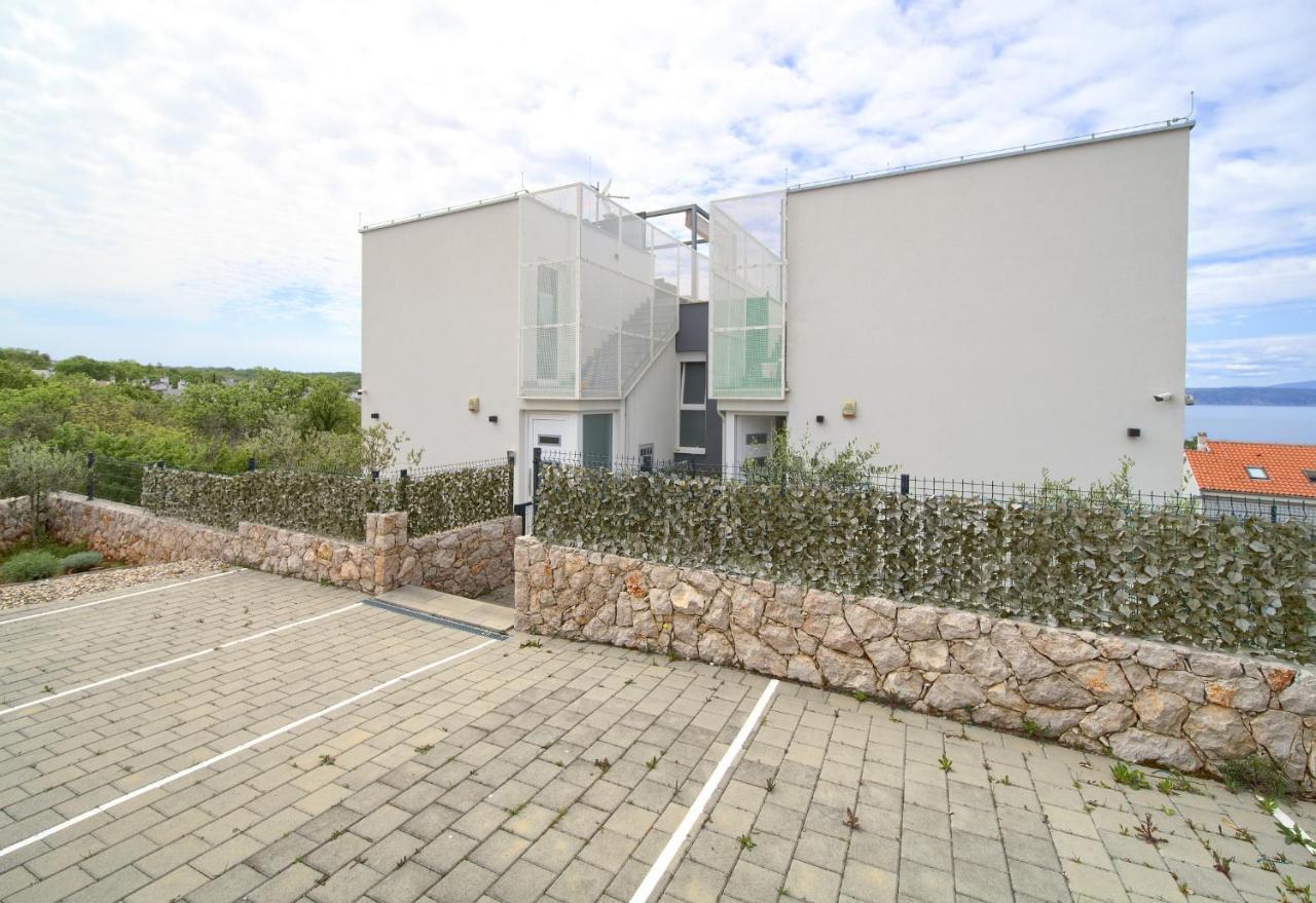 Villa Solis Lacus Modern Apartment - Private Heated Pool - Smart Tv Sky X - Free Parking Нивице Экстерьер фото