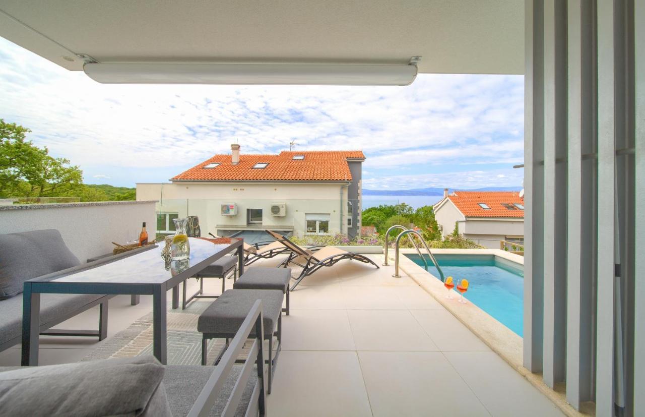 Villa Solis Lacus Modern Apartment - Private Heated Pool - Smart Tv Sky X - Free Parking Нивице Экстерьер фото