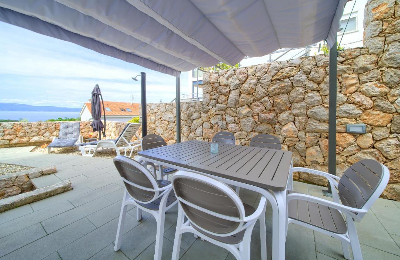 Villa Solis Lacus Modern Apartment - Private Heated Pool - Smart Tv Sky X - Free Parking Нивице Экстерьер фото