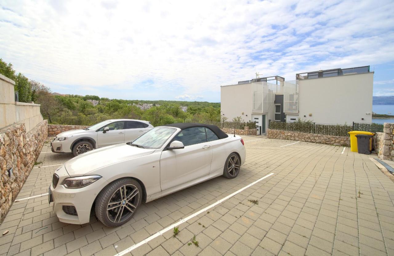 Villa Solis Lacus Modern Apartment - Private Heated Pool - Smart Tv Sky X - Free Parking Нивице Экстерьер фото